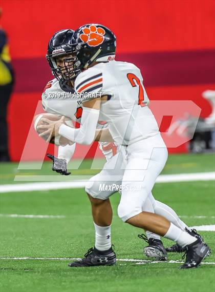 Thumbnail 1 in Milan vs Lawrenceburg photogallery.