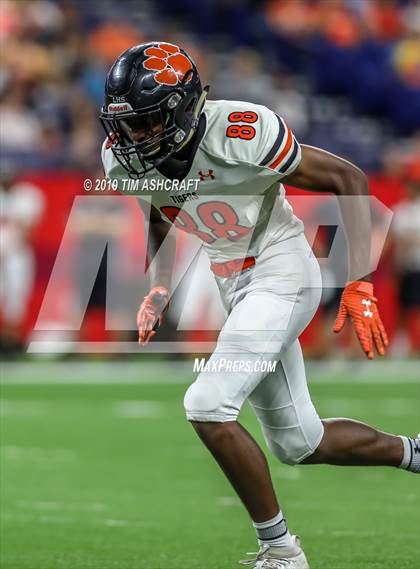Thumbnail 2 in Milan vs Lawrenceburg photogallery.