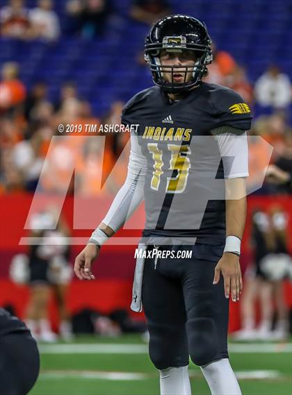 Thumbnail 2 in Milan vs Lawrenceburg photogallery.