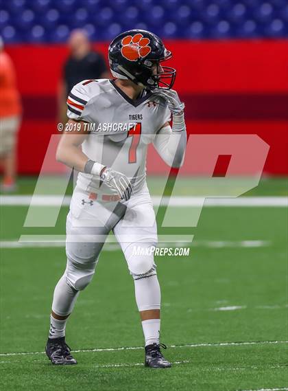Thumbnail 3 in Milan vs Lawrenceburg photogallery.