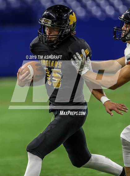 Thumbnail 3 in Milan vs Lawrenceburg photogallery.