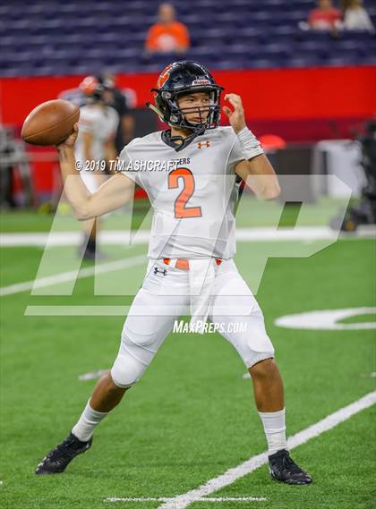 Thumbnail 2 in Milan vs Lawrenceburg photogallery.
