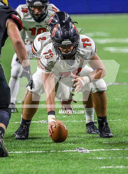 Thumbnail 3 in Milan vs Lawrenceburg photogallery.