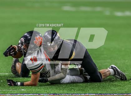 Thumbnail 3 in Milan vs Lawrenceburg photogallery.