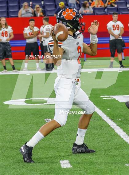 Thumbnail 2 in Milan vs Lawrenceburg photogallery.