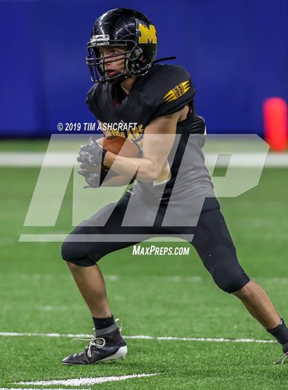 Thumbnail 2 in Milan vs Lawrenceburg photogallery.