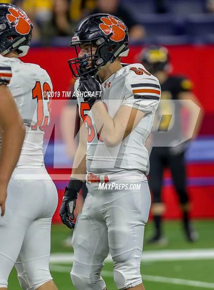 Thumbnail 1 in Milan vs Lawrenceburg photogallery.