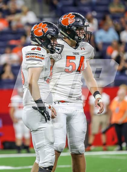 Thumbnail 2 in Milan vs Lawrenceburg photogallery.