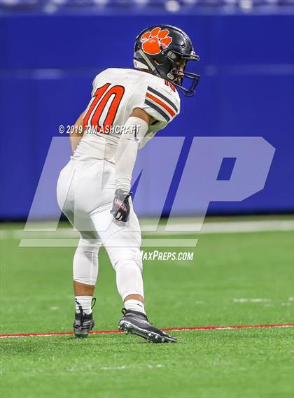 Thumbnail 3 in Milan vs Lawrenceburg photogallery.