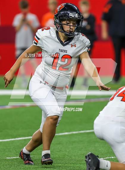 Thumbnail 3 in Milan vs Lawrenceburg photogallery.