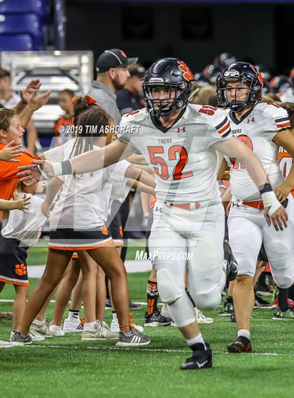 Thumbnail 2 in Milan vs Lawrenceburg photogallery.
