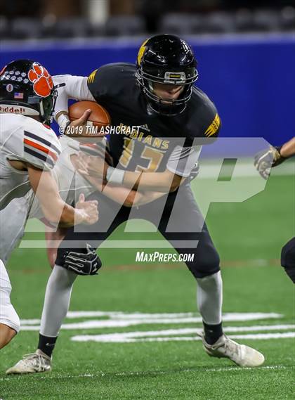 Thumbnail 2 in Milan vs Lawrenceburg photogallery.