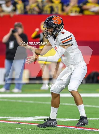 Thumbnail 2 in Milan vs Lawrenceburg photogallery.