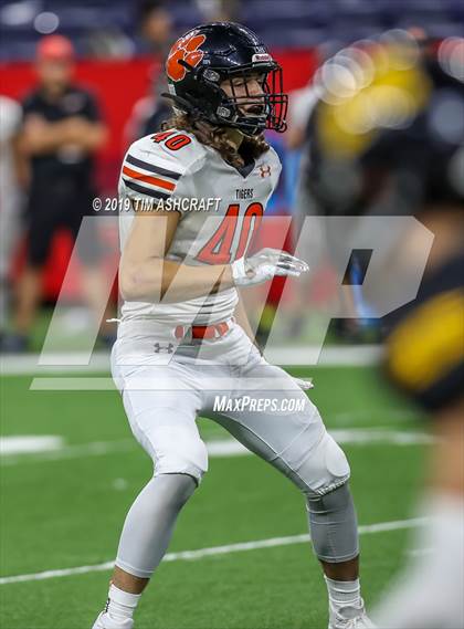 Thumbnail 1 in Milan vs Lawrenceburg photogallery.
