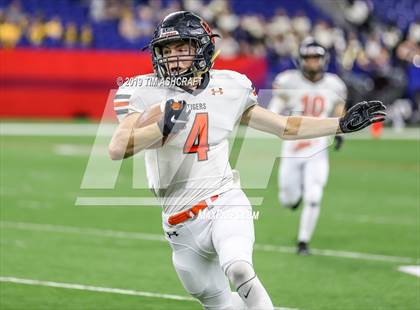 Thumbnail 1 in Milan vs Lawrenceburg photogallery.