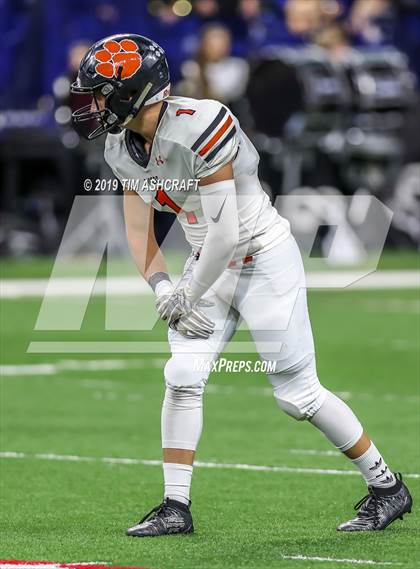 Thumbnail 3 in Milan vs Lawrenceburg photogallery.