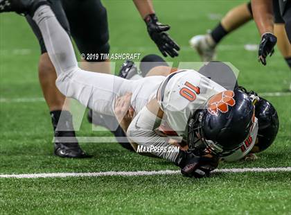 Thumbnail 2 in Milan vs Lawrenceburg photogallery.