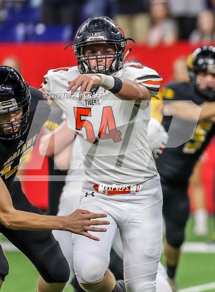 Thumbnail 1 in Milan vs Lawrenceburg photogallery.