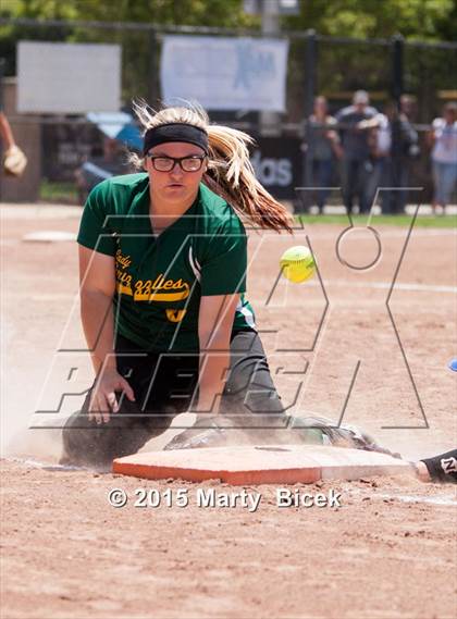 Thumbnail 1 in Waterford vs. Mariposa County (CIF SJS Championship) photogallery.