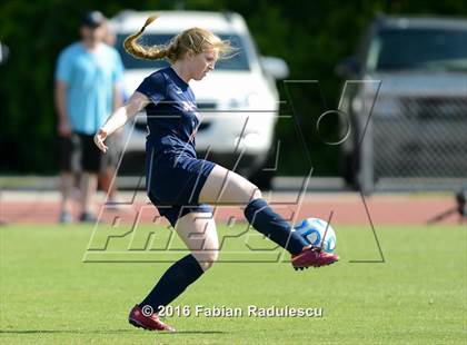 Thumbnail 2 in Franklin Academy vs. Community School of Davidson (NCHSAA 1A Final) photogallery.