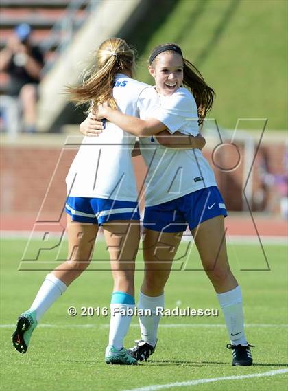 Thumbnail 2 in Franklin Academy vs. Community School of Davidson (NCHSAA 1A Final) photogallery.