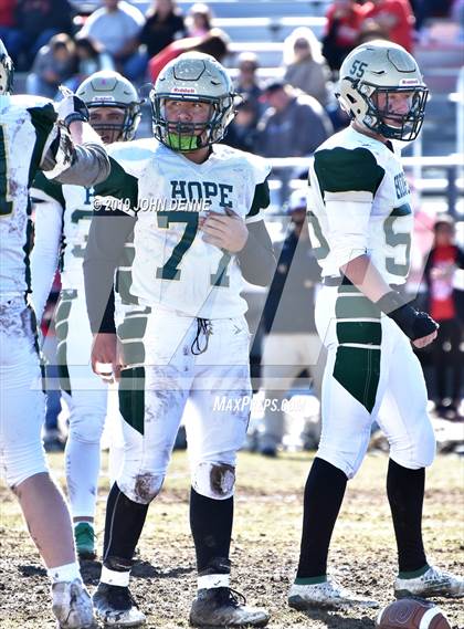 Thumbnail 3 in Hope Christian @ Robertson (NMAA 3A Semifinal) photogallery.
