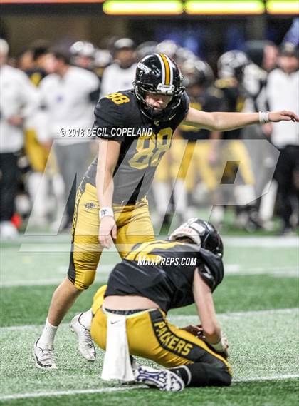 Thumbnail 1 in Colquitt County vs. Milton (GHSA Class 7A Championship) photogallery.