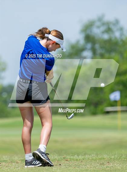 Thumbnail 3 in UIL Golf 5A Region IV Final (Round 2) photogallery.