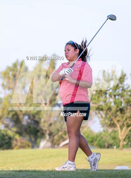 Thumbnail 2 in UIL Golf 5A Region IV Final (Round 2) photogallery.