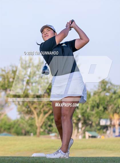 Thumbnail 3 in UIL Golf 5A Region IV Final (Round 2) photogallery.