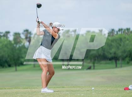 Thumbnail 3 in UIL Golf 5A Region IV Final (Round 2) photogallery.