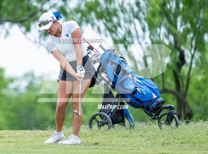 Thumbnail 3 in UIL Golf 5A Region IV Final (Round 2) photogallery.