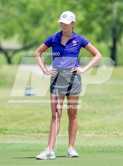 Thumbnail 1 in UIL Golf 5A Region IV Final (Round 2) photogallery.