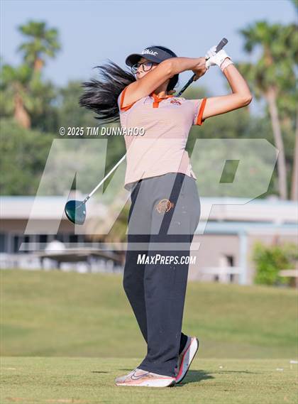 Thumbnail 2 in UIL Golf 5A Region IV Final (Round 2) photogallery.