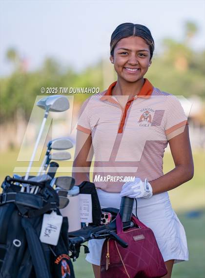Thumbnail 2 in UIL Golf 5A Region IV Final (Round 2) photogallery.