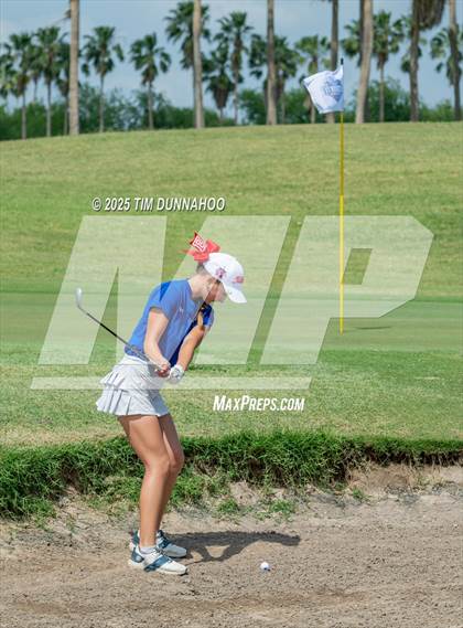 Thumbnail 2 in UIL Golf 5A Region IV Final (Round 2) photogallery.