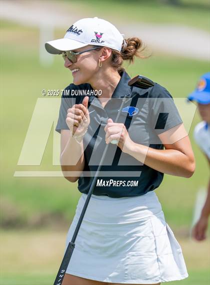 Thumbnail 1 in UIL Golf 5A Region IV Final (Round 2) photogallery.