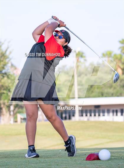 Thumbnail 3 in UIL Golf 5A Region IV Final (Round 2) photogallery.