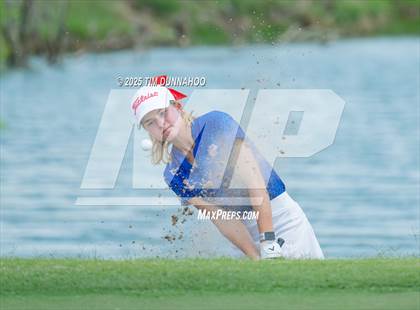 Thumbnail 2 in UIL Golf 5A Region IV Final (Round 2) photogallery.