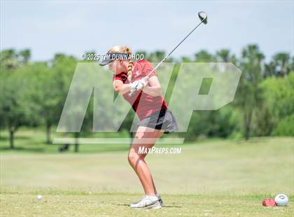 Thumbnail 2 in UIL Golf 5A Region IV Final (Round 2) photogallery.