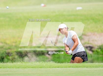Thumbnail 2 in UIL Golf 5A Region IV Final (Round 2) photogallery.