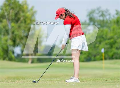Thumbnail 3 in UIL Golf 5A Region IV Final (Round 2) photogallery.