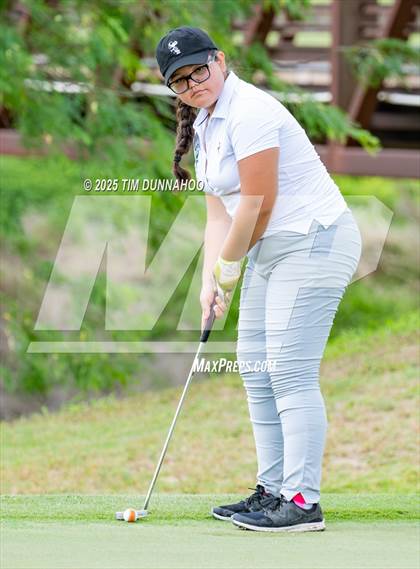 Thumbnail 3 in UIL Golf 5A Region IV Final (Round 2) photogallery.