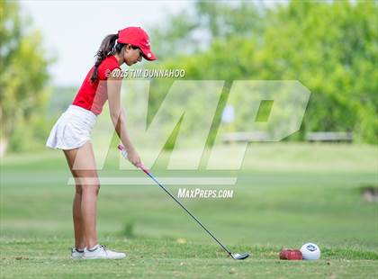 Thumbnail 1 in UIL Golf 5A Region IV Final (Round 2) photogallery.
