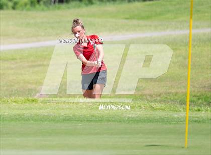 Thumbnail 1 in UIL Golf 5A Region IV Final (Round 2) photogallery.