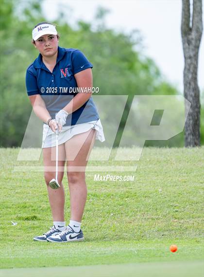 Thumbnail 1 in UIL Golf 5A Region IV Final (Round 2) photogallery.