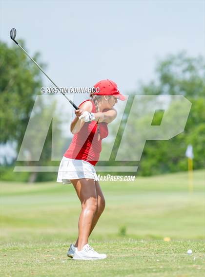 Thumbnail 2 in UIL Golf 5A Region IV Final (Round 2) photogallery.
