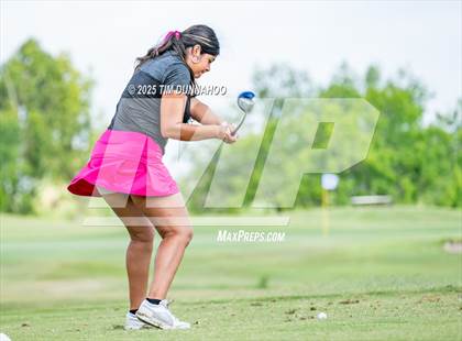 Thumbnail 3 in UIL Golf 5A Region IV Final (Round 2) photogallery.