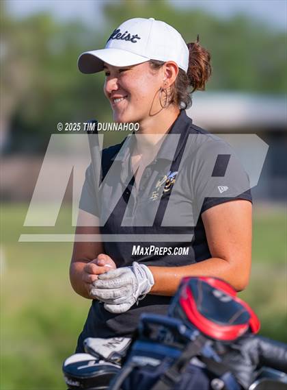 Thumbnail 3 in UIL Golf 5A Region IV Final (Round 2) photogallery.