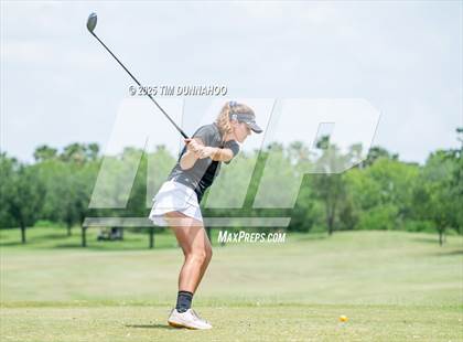 Thumbnail 3 in UIL Golf 5A Region IV Final (Round 2) photogallery.